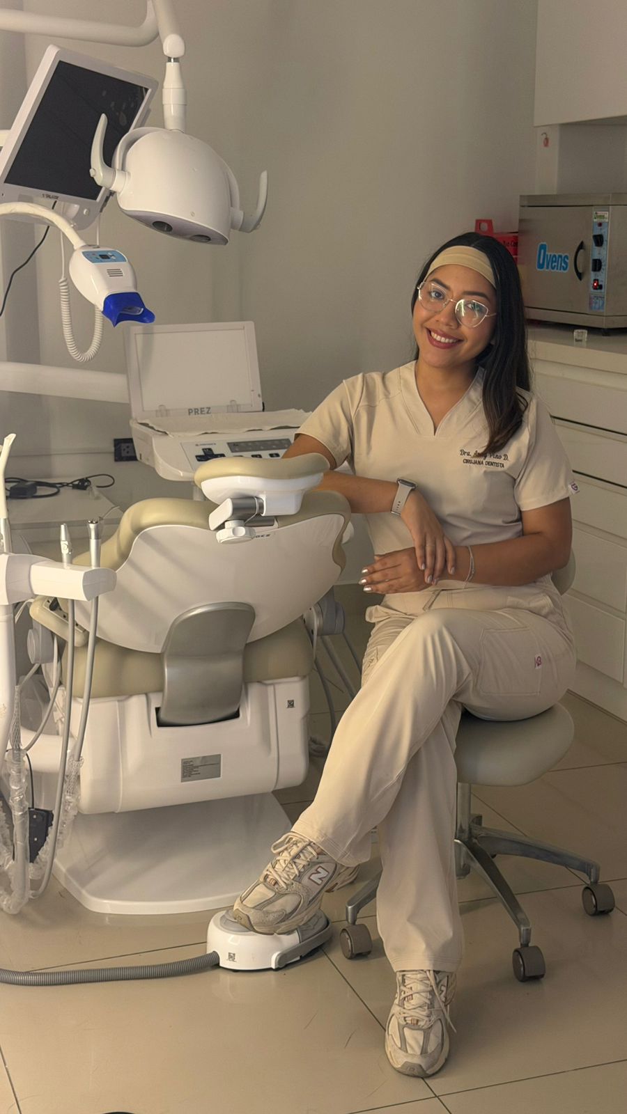 Dra. socia 2 — Aurea Dental